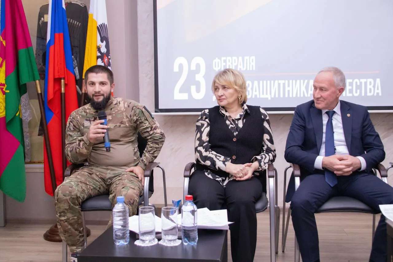 В Краснодарском крае поздравили защитников Отечества